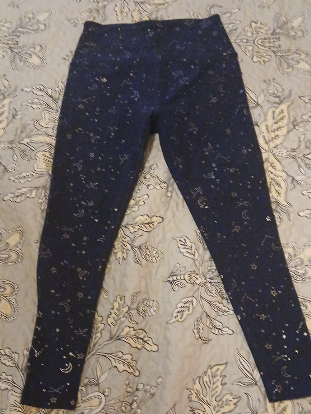 NWOT Beyond Yoga Navy Metallic Star & Moon Leggings